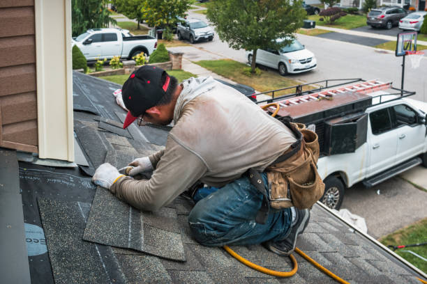 Professional Flat Roof Repair technician working in Blanchard, ND
